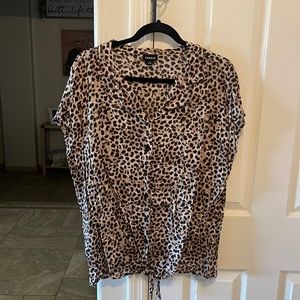 Torrid Leopard Button Up Challis Top, Size 2